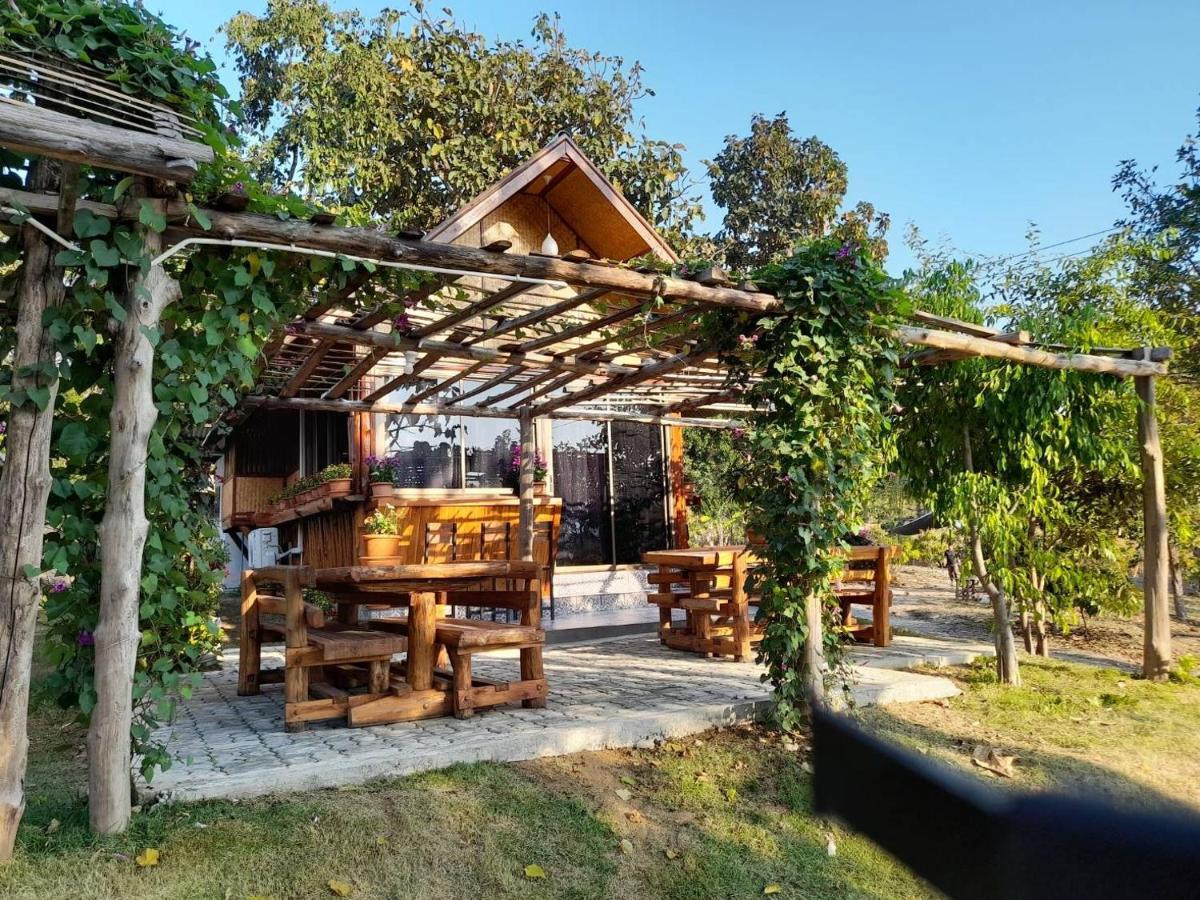 Hin Khong Villa - A Tropical Surprise Ban Huai Sai  Экстерьер фото